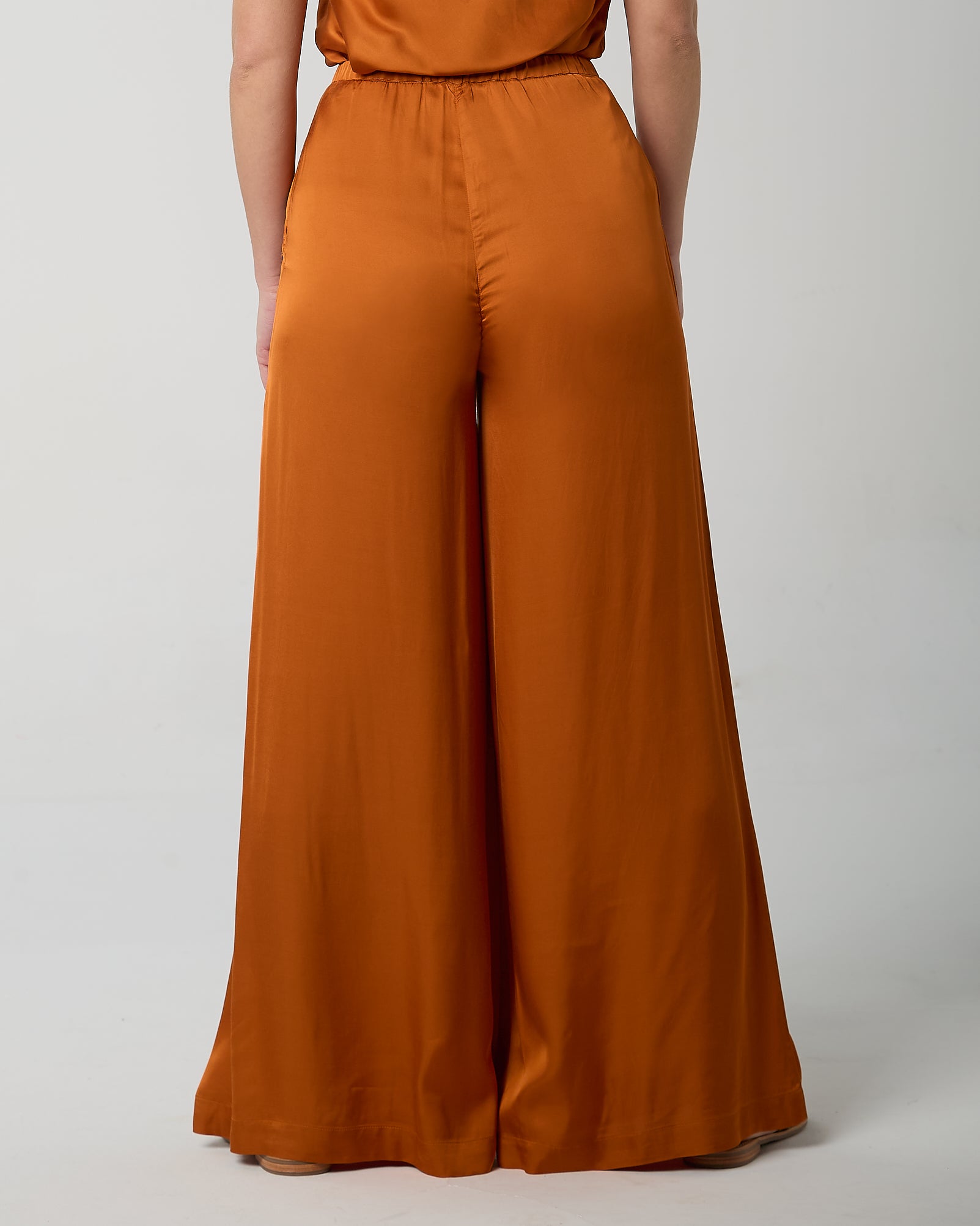 71522293541Pantalone-SURKANA-cod.-LITE526-55-viscosa-45-rayon-99.90-Koacouture