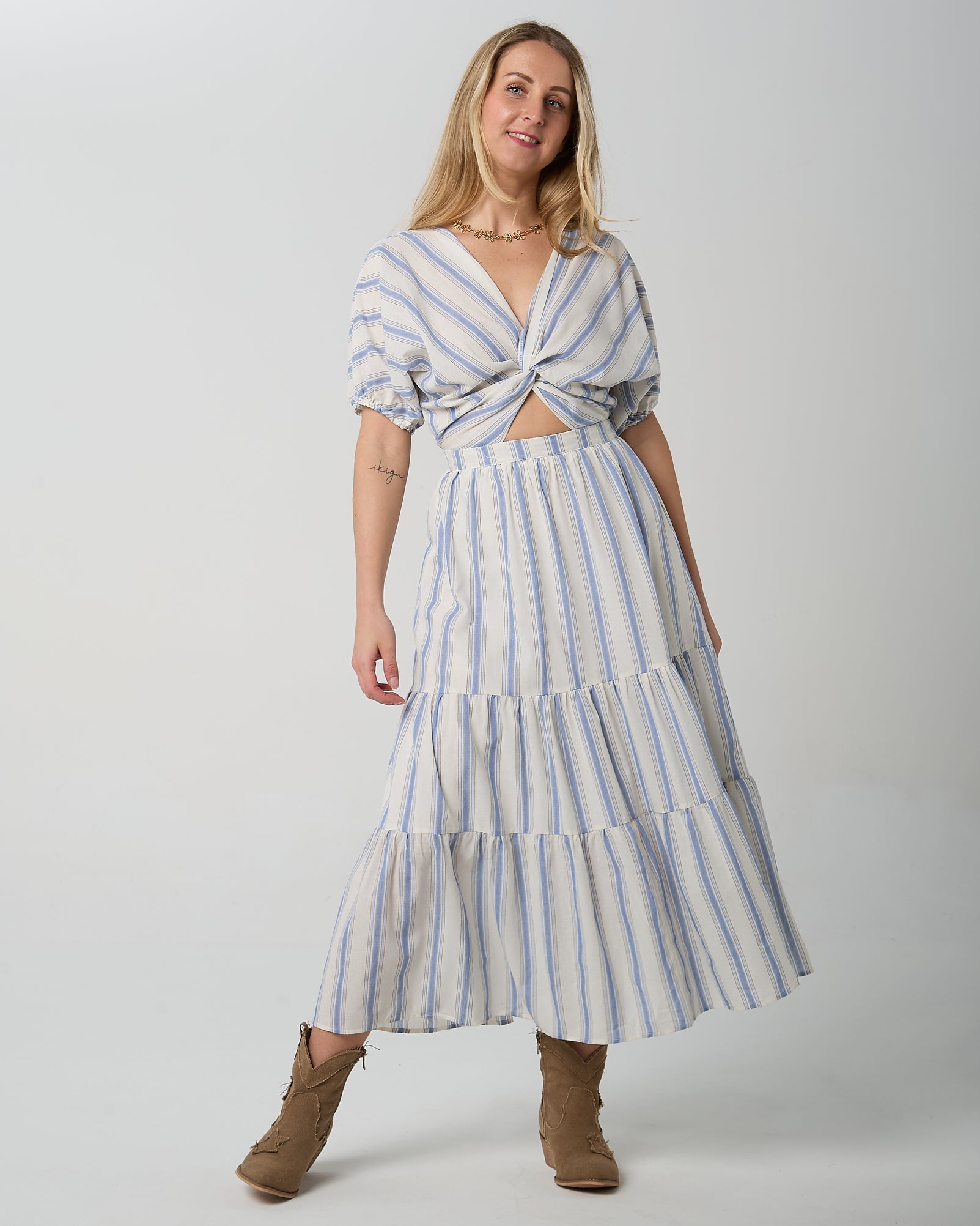 Abito DAPHNEA cod. 31935 100 cotone 99.90 PANNA RIGA AZZURRA KOACOUTURE
