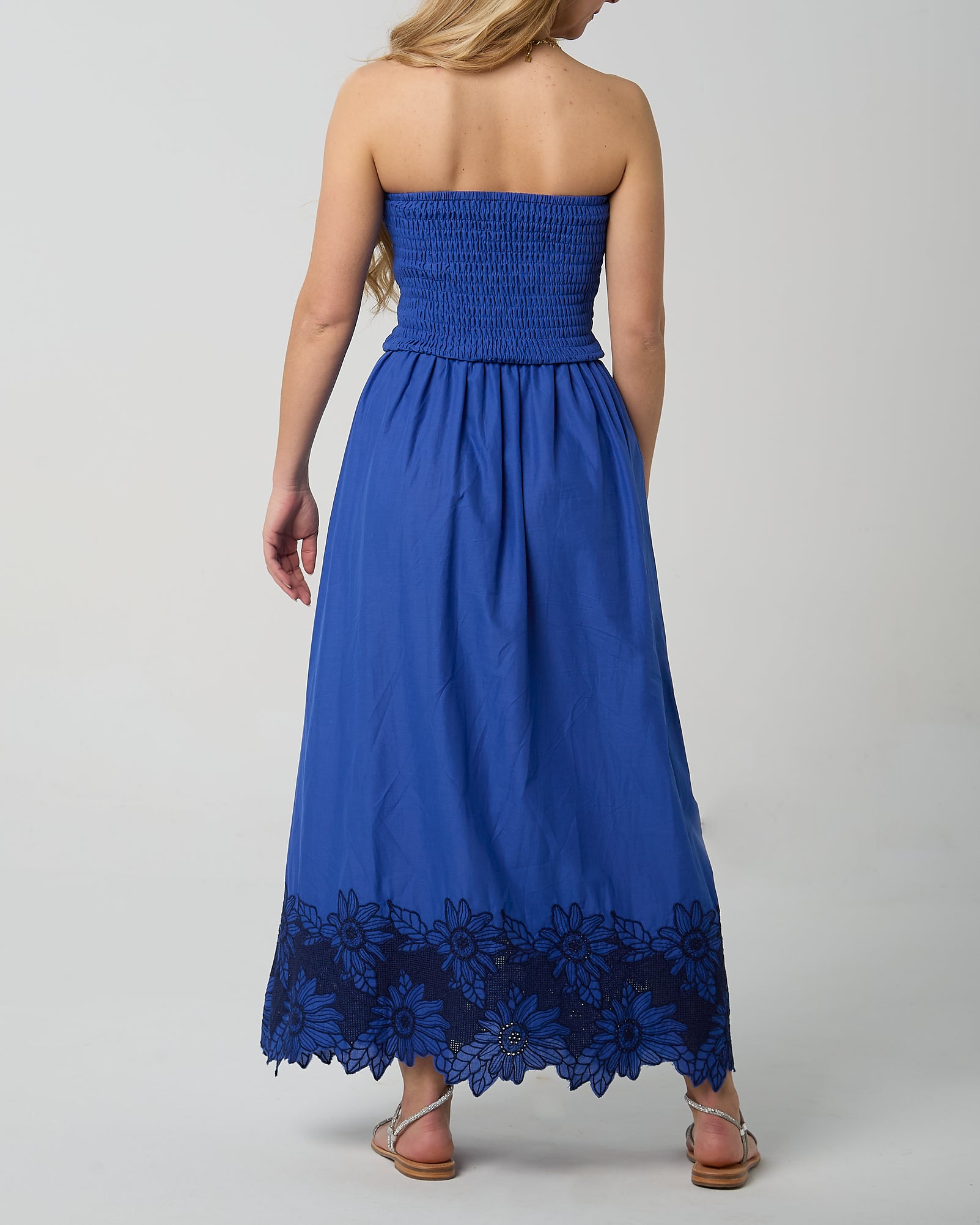 VESTITO A FASCIA CON GONNA AMPIA